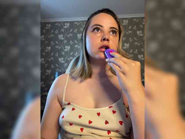 MissAlina_ webcam
