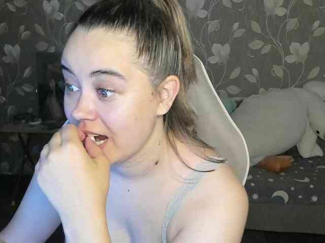 MissAlina_ webcam