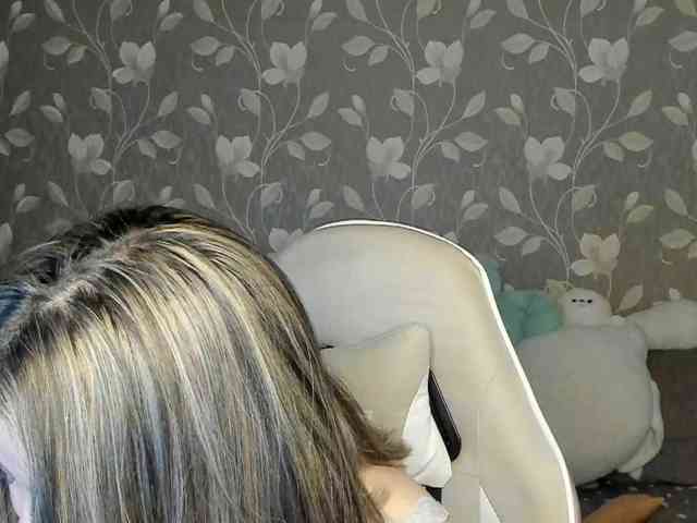 MissAlina_ webcam