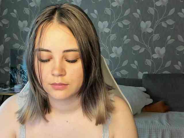MissAlina_ webcam