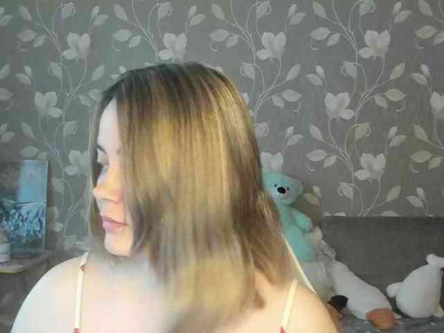 MissAlina_ webcam