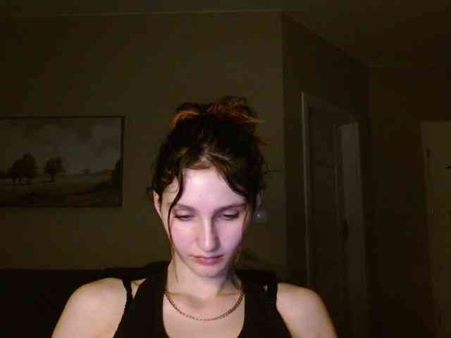 CarmelinaDesire webcam