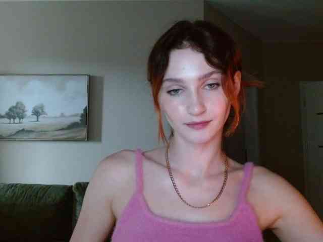 CarmelinaDesire webcam