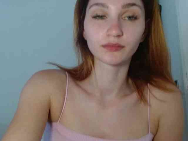 CarmelinaDesire webcam