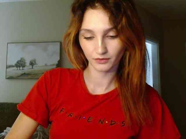 CarmelinaDesire webcam