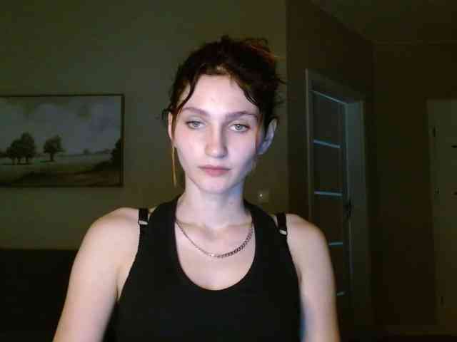 CarmelinaDesire webcam