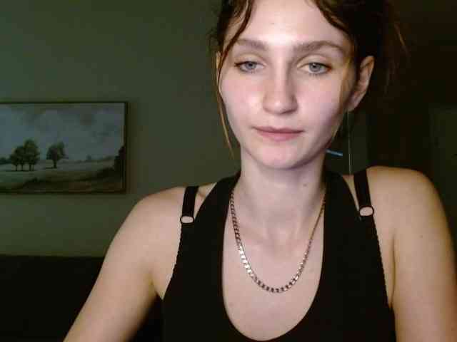 CarmelinaDesire webcam