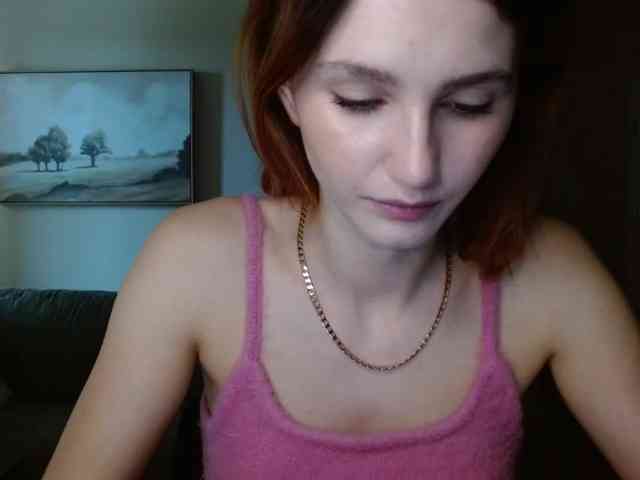 CarmelinaDesire webcam