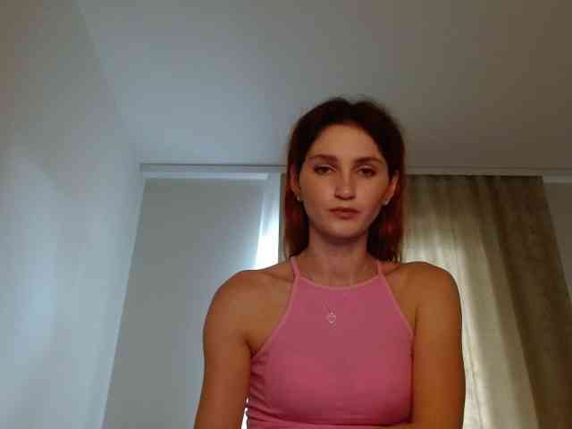 CarmelinaDesire webcam