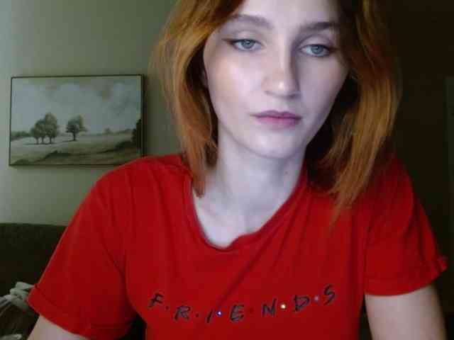 CarmelinaDesire webcam