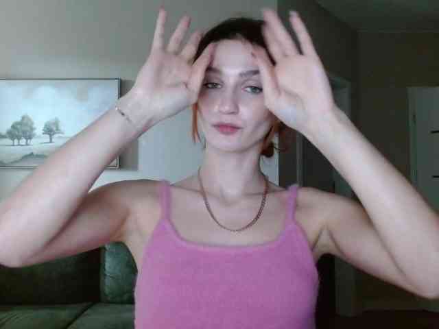 CarmelinaDesire webcam