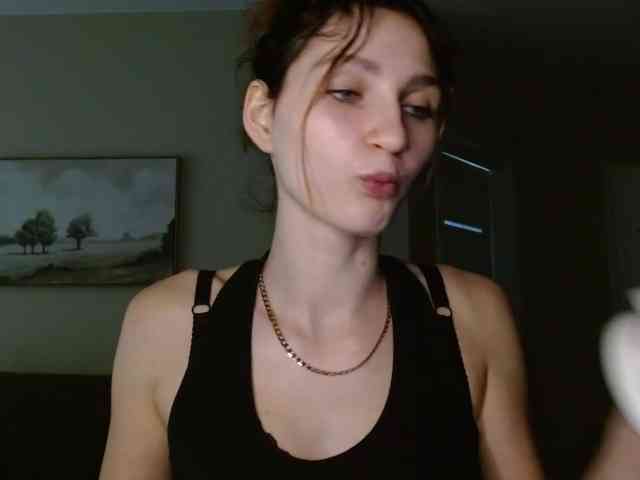 CarmelinaDesire webcam