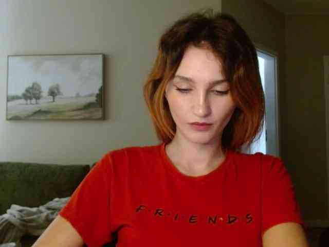 CarmelinaDesire webcam