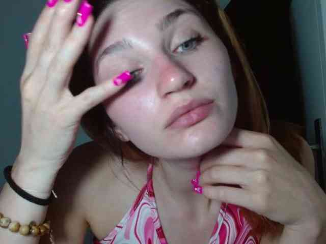 CarmelinaDesire webcam