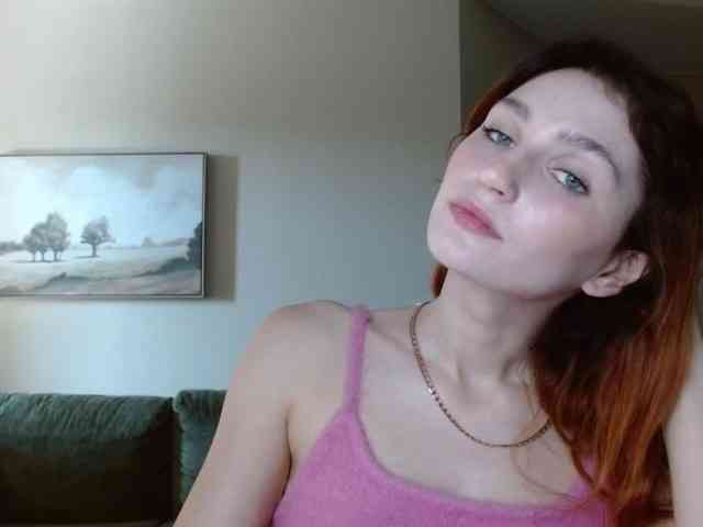 CarmelinaDesire webcam
