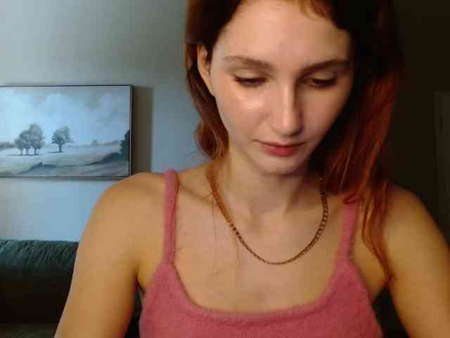 CarmelinaDesire webcam
