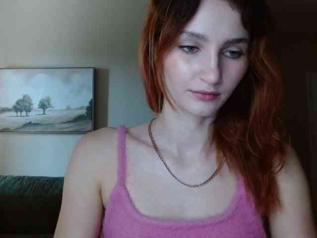 CarmelinaDesire webcam