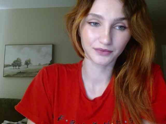 CarmelinaDesire webcam