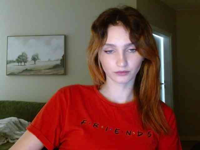 CarmelinaDesire webcam