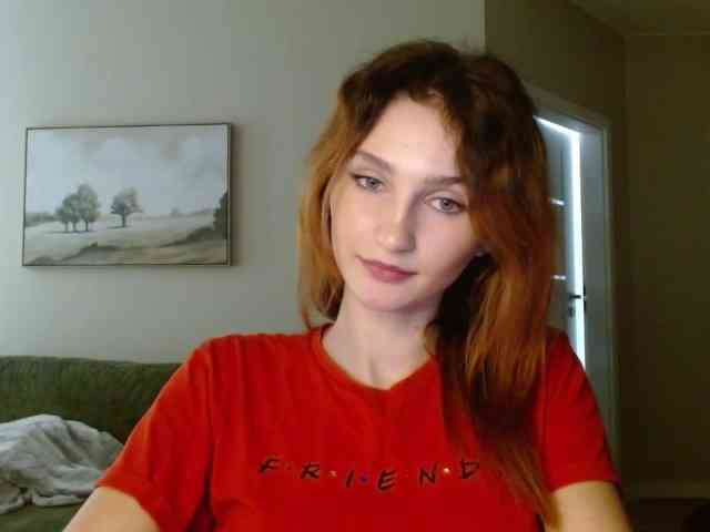 CarmelinaDesire webcam
