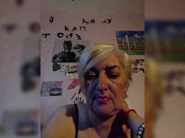 DearLady webcam