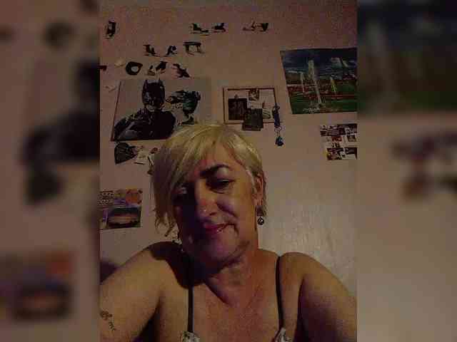 DearLady webcam