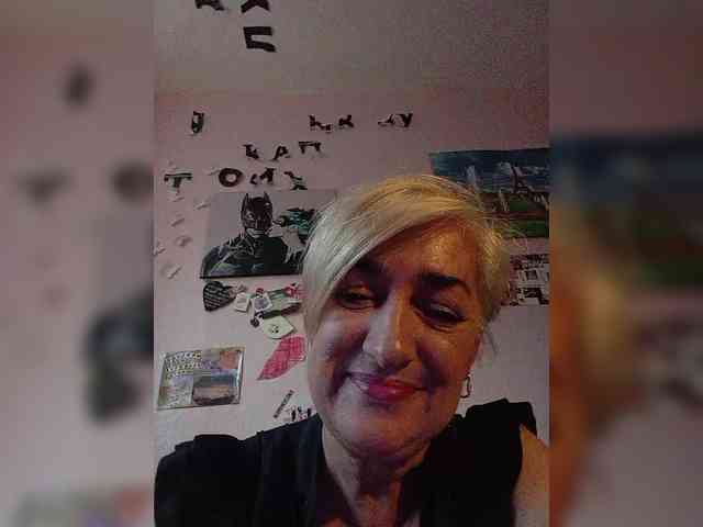 DearLady webcam