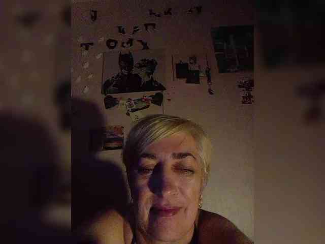 DearLady webcam
