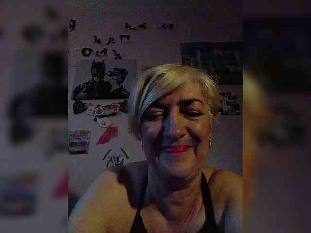 DearLady webcam