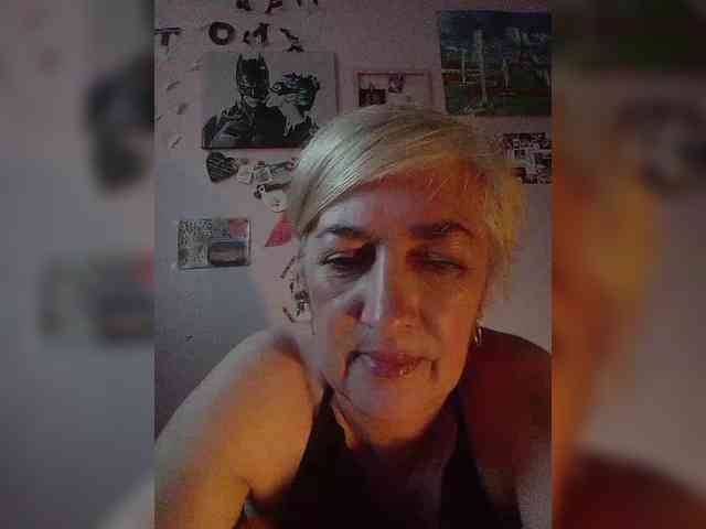 DearLady webcam