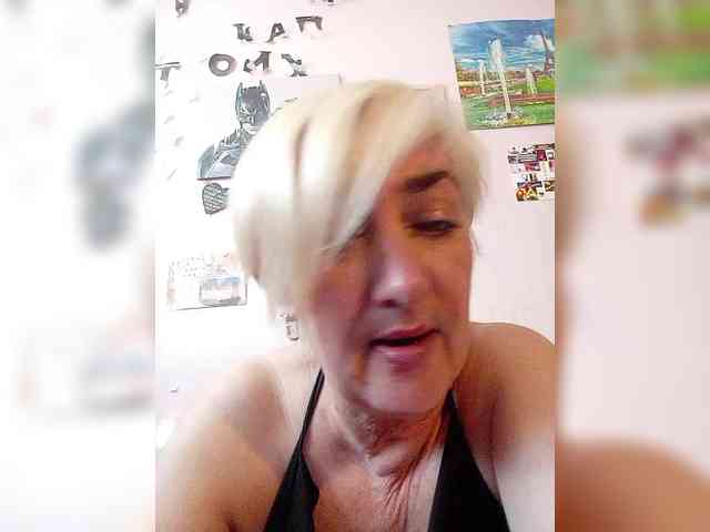 DearLady webcam