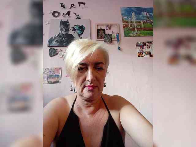 DearLady webcam