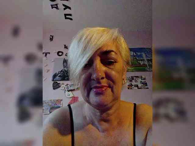 DearLady webcam