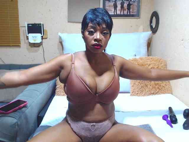 NughtySquirtAngel01 webcam