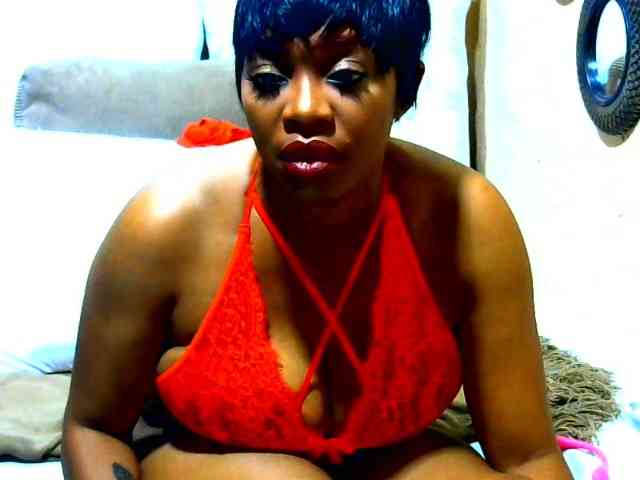 NughtySquirtAngel01 webcam