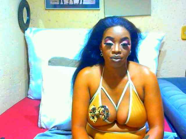 NughtySquirtAngel01 webcam