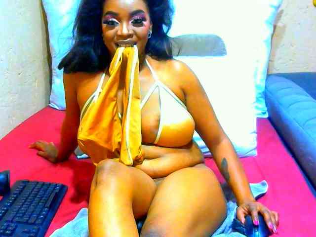 NughtySquirtAngel01 webcam