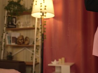 IsabellaTorrance Porn Show