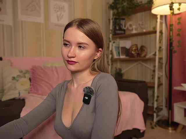 Модель: IsabellaTorrance