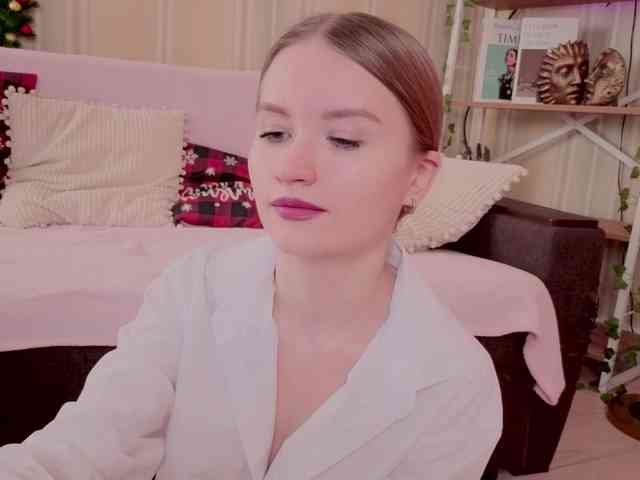 IsabellaTorrance IsabellaTorrance