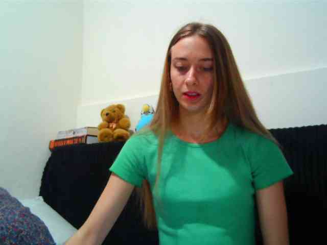 aurorasweet Live Webcam on BongaCams