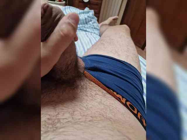 DV9512 Live Webcam on BongaCams