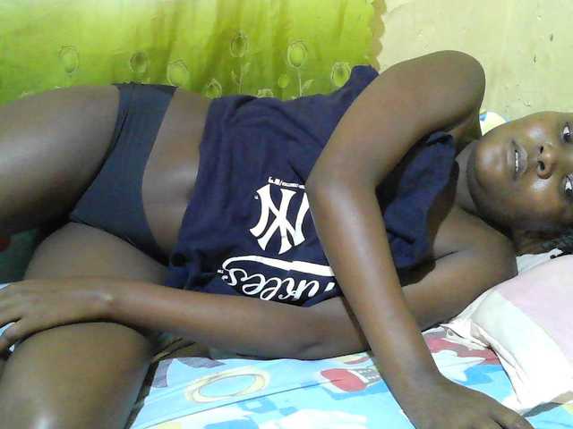 sexy-jenny's BongaCams show and profile