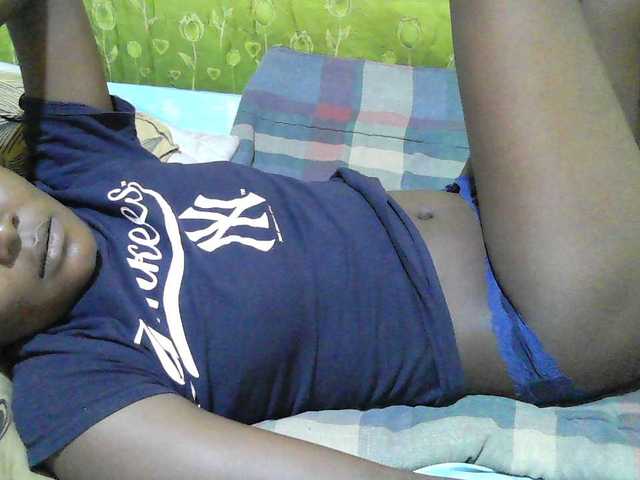 sexy-jenny's BongaCams show and profile