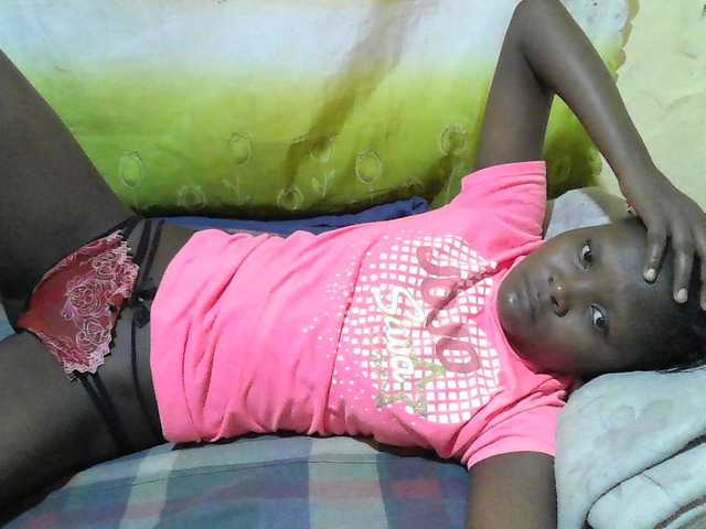 sexy-jenny Live Cam on BongaCams