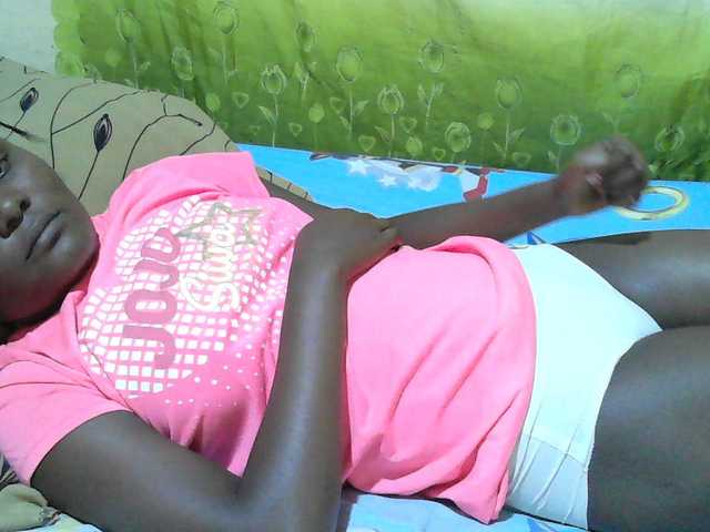 sexy-jenny's BongaCams show and profile