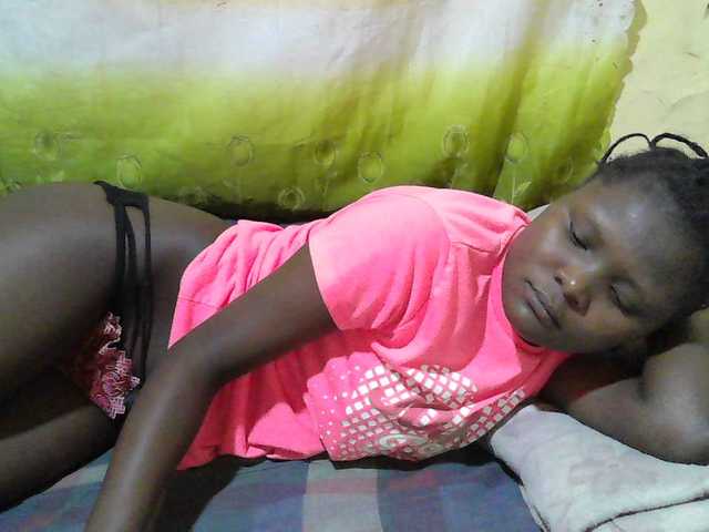 sexy-jenny Live Cam on BongaCams