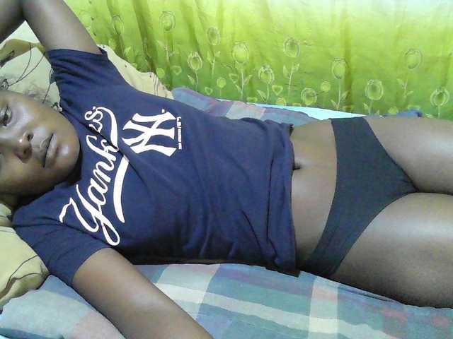 sexy-jenny's BongaCams show and profile