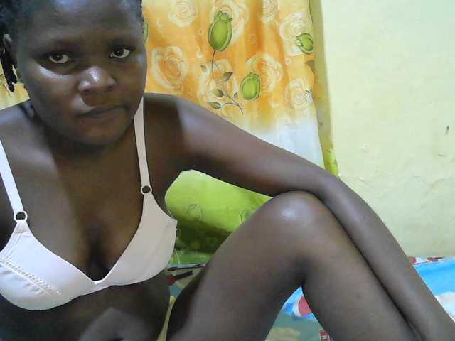 sexy-jenny's BongaCams show and profile