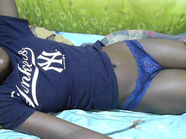 sexy-jenny's BongaCams show and profile